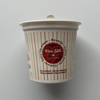 Bosvruchten yoghurt ijsbeker